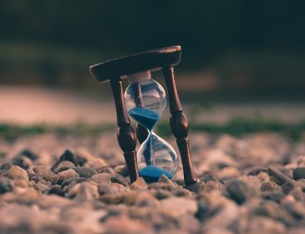 «Христос – жизнь моей жизни и смерть моей смерти»: 10 цитат о смерти в ее христианском понимании