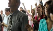 7 возможных причин, почему люди не поют во время прославления