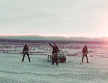 Stryper: христиане тоже могут играть метал. Что стоит знать о легендарной группе