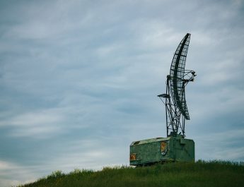 Страна, которой не стало. Как в СССР глушили зарубежные христианские радиостанции