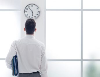 «Хотя я всегда тороплюсь, я никогда не спешу» и еще 13 цитат о времени