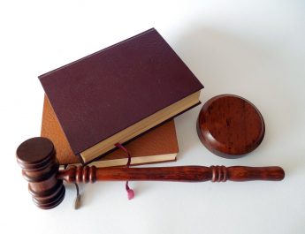 Грядущие суды: награда для одних, возмездие для других